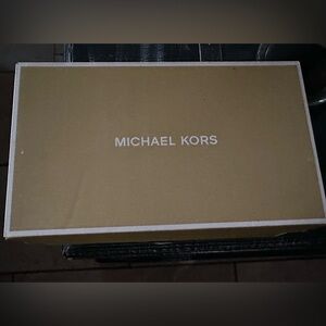 Brand new Michael Kors thong sandals